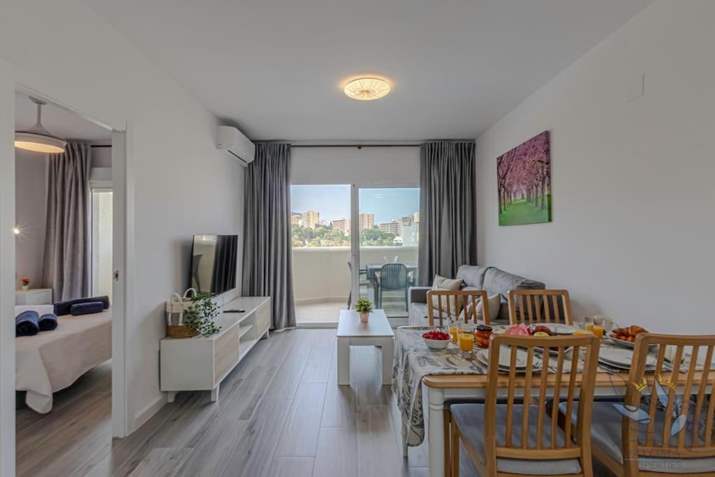 Precioso De 1 En Benalbeach Apartamento