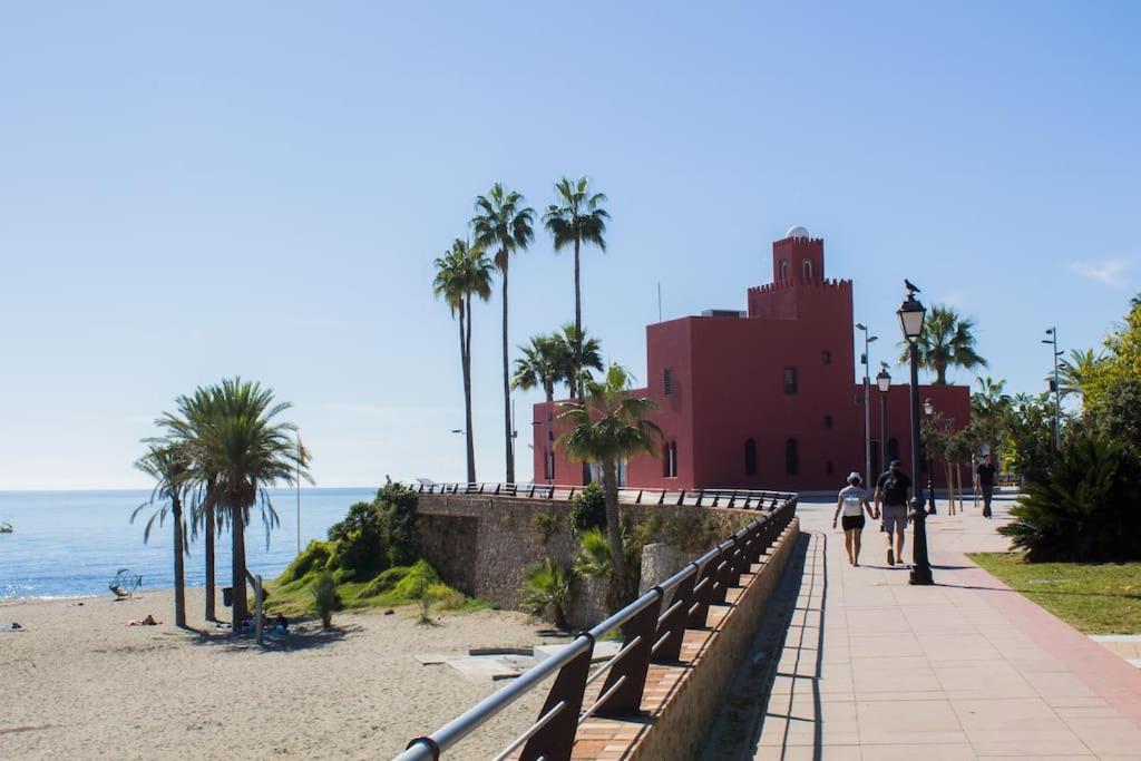 Precioso De 1 En Benalbeach Apartamento *